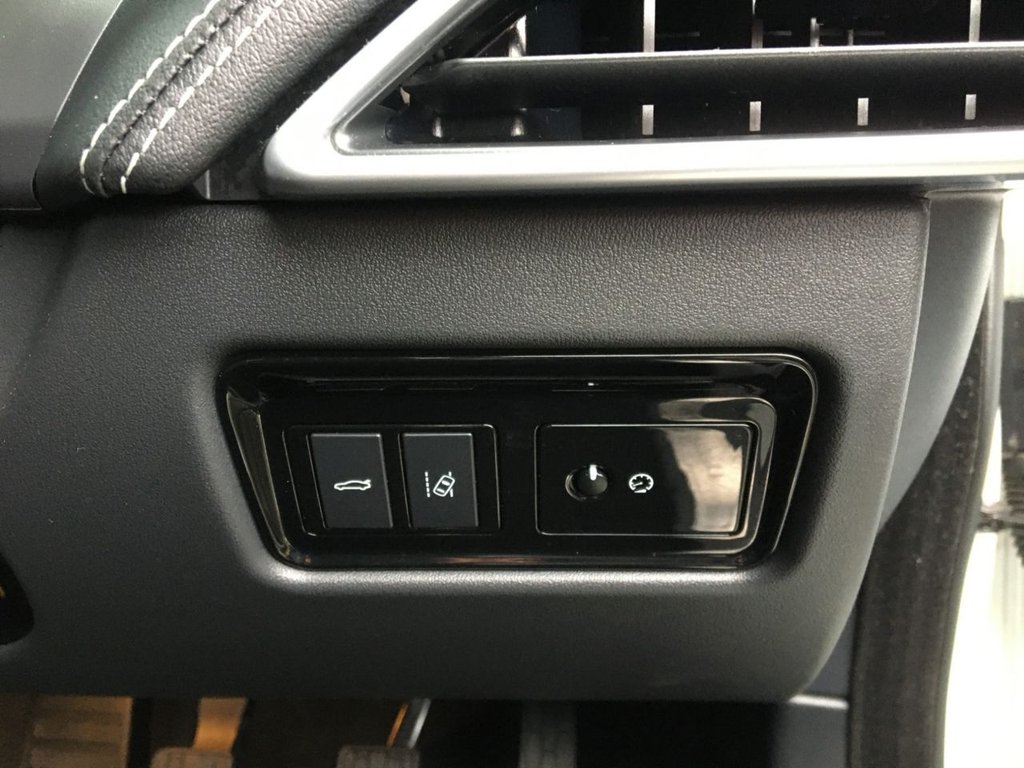 USED 2016 66 JAGUAR XE 2.0 R-SPORT 4d 178 BHP FINANCE AVAILABLE