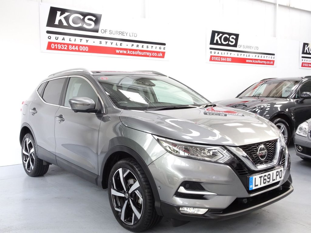 View our NISSAN QASHQAI