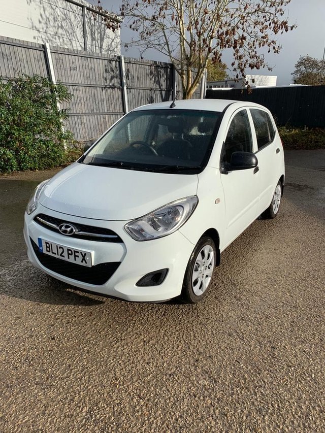 View our HYUNDAI I10