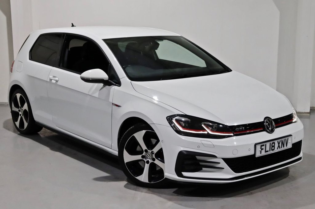 View our VOLKSWAGEN GOLF