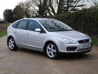 USED 2005 05 FORD FOCUS 1.6 GHIA 16V 5d 116 BHP www.suffolkcarcentre.co.uk - Located at Ilketshall