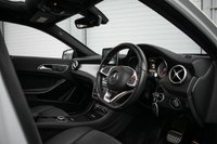 USED 2016 16 MERCEDES-BENZ GLA-CLASS 2.1 GLA 200 D 4MATIC AMG LINE PREMIUM PLUS 5d 134 BHP ELEC SEATS+HEATED SEATS+NIGHT PACK