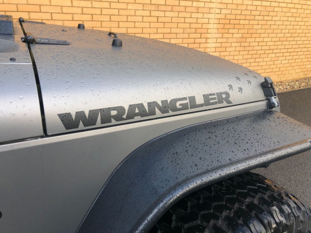 USED 2007 05 JEEP WRANGLER SAHARA UNLIMITED // 4x4 // 4d // 2.8L 175 BHP // px swap 