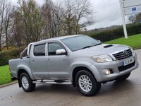 USED 2015 15 TOYOTA HI-LUX 3.0 INVINCIBLE 4X4 D-4D DCB 169 BHP CRUISE CONTROL + BULL BARS + TOWBAR