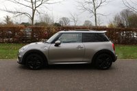 USED 2018 68 MINI HATCH COOPER 2.0 COOPER S 3d 190 BHP Sunroof, JCW CHILI, APPLE Play