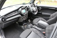 USED 2018 68 MINI HATCH COOPER 2.0 COOPER S 3d 190 BHP Sunroof, JCW CHILI, APPLE Play