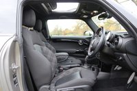 USED 2018 68 MINI HATCH COOPER 2.0 COOPER S 3d 190 BHP Sunroof, JCW CHILI, APPLE Play