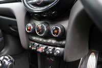 USED 2018 68 MINI HATCH COOPER 2.0 COOPER S 3d 190 BHP Sunroof, JCW CHILI, APPLE Play