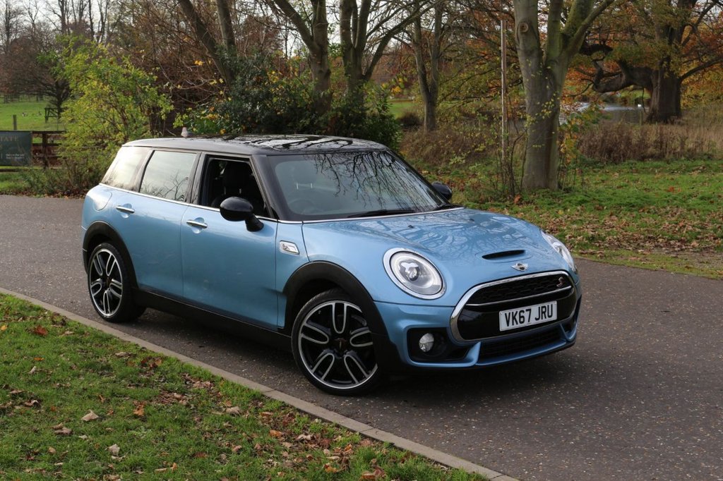 View our MINI CLUBMAN