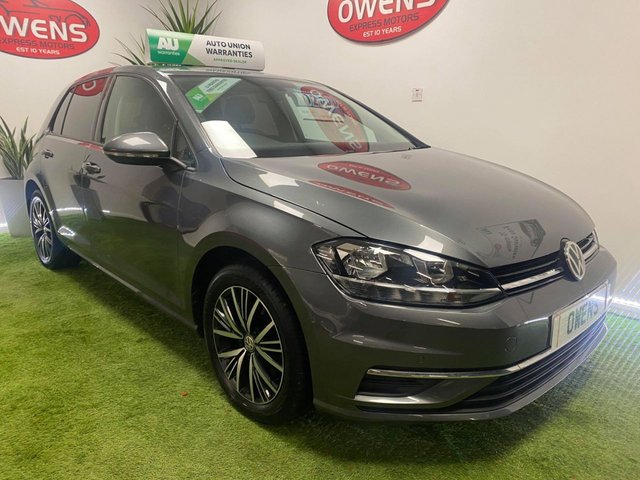 View our VOLKSWAGEN GOLF