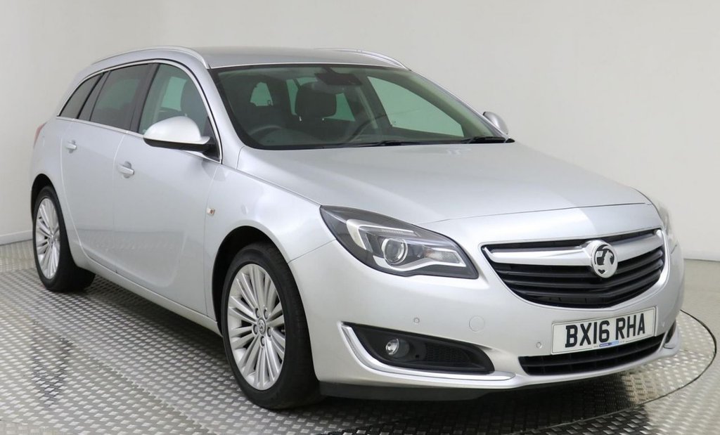 View our VAUXHALL INSIGNIA