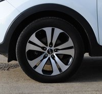USED 2012 62 KIA SPORTAGE 2.0 CRDI KX-3 SAT NAV 5d 134 BHP www.suffolkcarcentre.co.uk - Located at Ilketshall