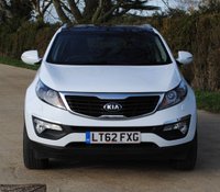 USED 2012 62 KIA SPORTAGE 2.0 CRDI KX-3 SAT NAV 5d 134 BHP www.suffolkcarcentre.co.uk - Located at Ilketshall