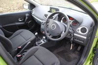 USED 2009 09 RENAULT CLIO 1.1 DYNAMIQUE 16V 5d 74 BHP www.suffolkcarcentre.co.uk - Located at Ilketshall