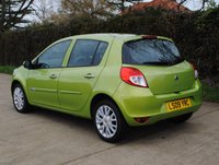 USED 2009 09 RENAULT CLIO 1.1 DYNAMIQUE 16V 5d 74 BHP www.suffolkcarcentre.co.uk - Located at Ilketshall