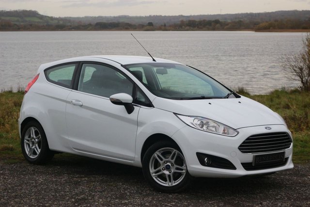 2013 63 Ford Fiesta 1.0 ZETEC 3d 99 BHP
