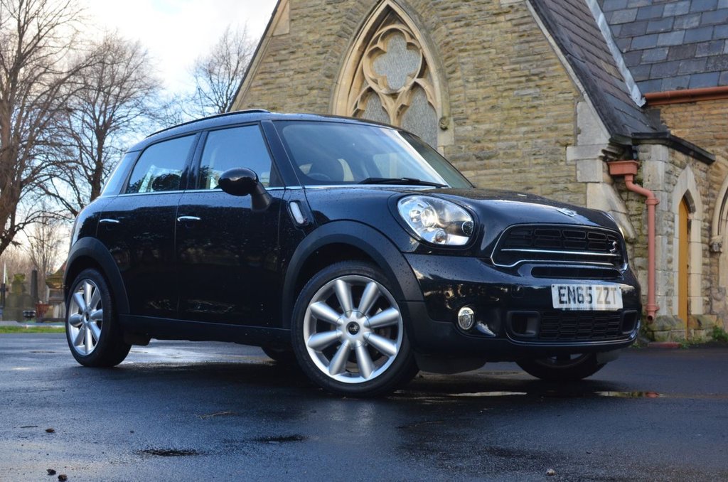 View our MINI COUNTRYMAN