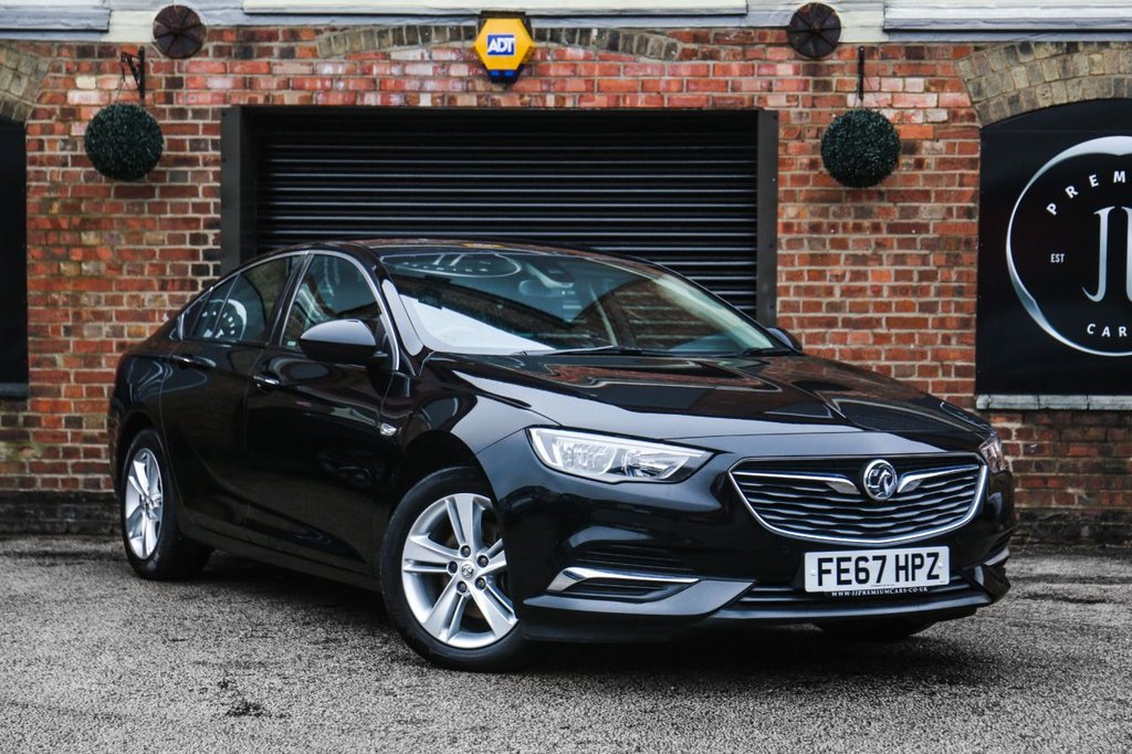 View our VAUXHALL INSIGNIA