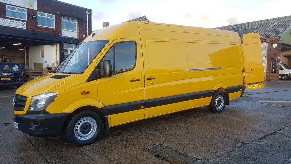 View our MERCEDES-BENZ SPRINTER