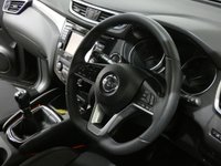 USED 2018 67 NISSAN QASHQAI 1.5 N-CONNECTA DCI 5d 108 BHP SAT NAV STUNNING EXAMPLE