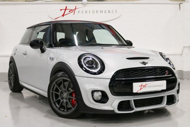 2018 68 MINI Hatch Cooper 2.0 COOPER S 3d 190 BHP