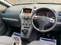 USED 2008 08 VAUXHALL ZAFIRA 1.9 EXCLUSIV CDTI 5d 120 BHP 1 OWNER FROM BRAND NEW HAVING COVERED ONLY 38,211 MILES, 7 SEATER, TURBO DIESEL,  6SP MANUAL , TOW PACK FITTED.