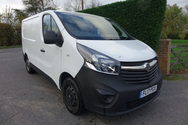 View our VAUXHALL VIVARO