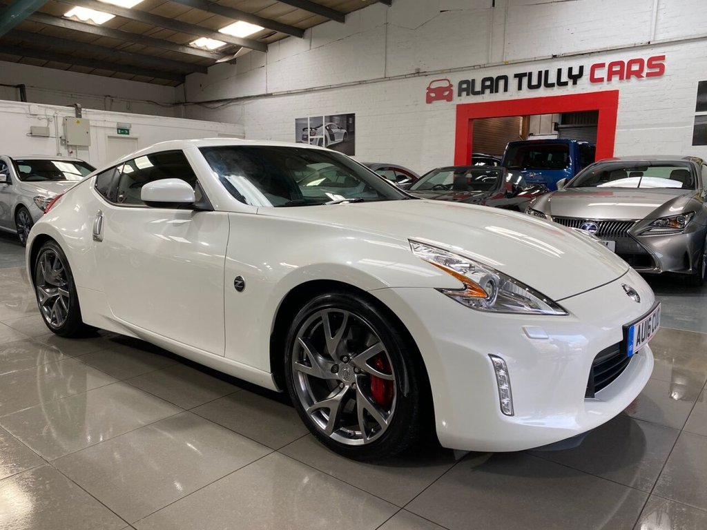 View our NISSAN 370Z