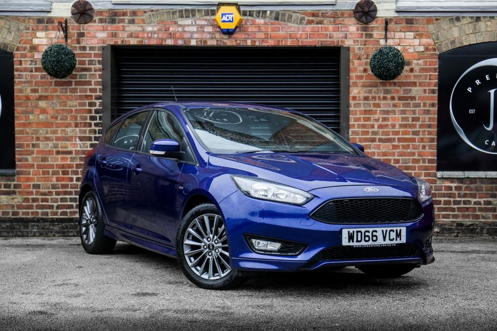 View our FORD FOCUS