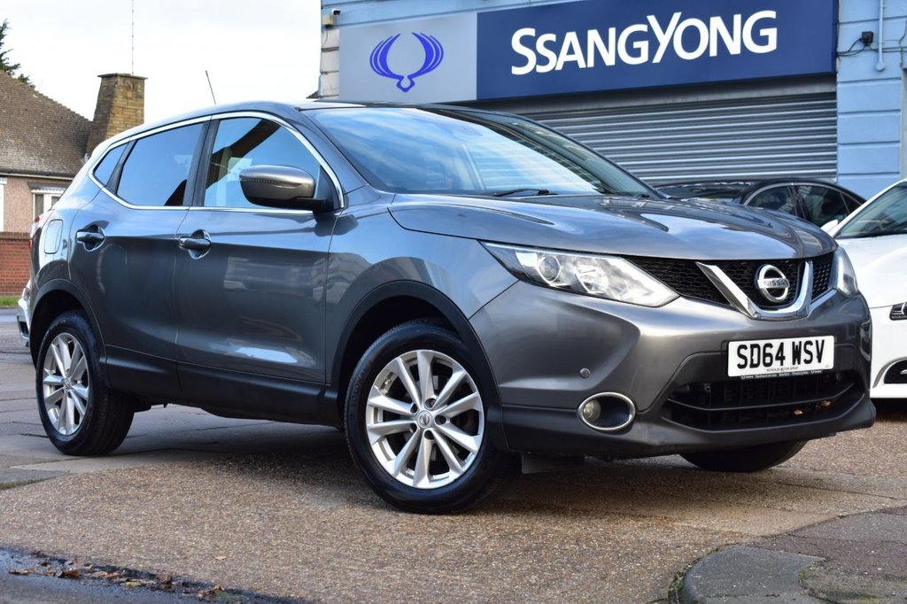 View our NISSAN QASHQAI