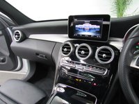 USED 2015 64 MERCEDES-BENZ C CLASS 2.1 C220 BLUETEC AMG LINE PREMIUM 5d 170 BHP SAT NAV PANORAMIC SUNROOF LEATHER INTERIOR