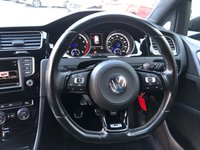 USED 2016 16 VOLKSWAGEN GOLF 2.0 R 5d 298 BHP BEAUTIFUL LOOKING AND AMAZINGLY FAST GOLF R