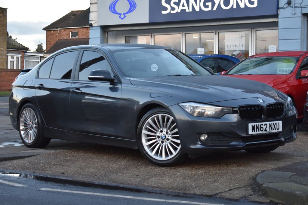 View our BMW 3 SERIES