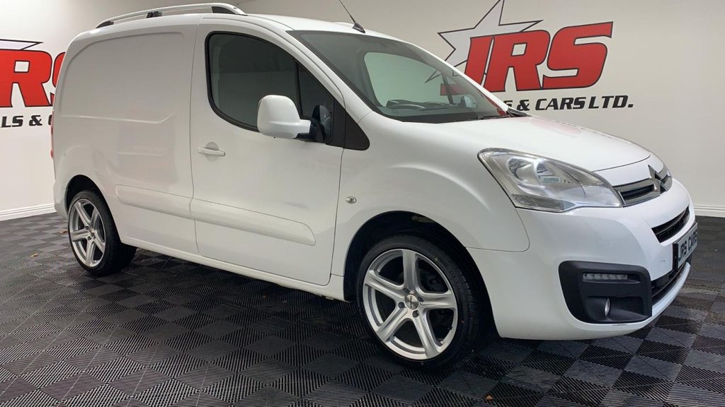 View our CITROEN BERLINGO