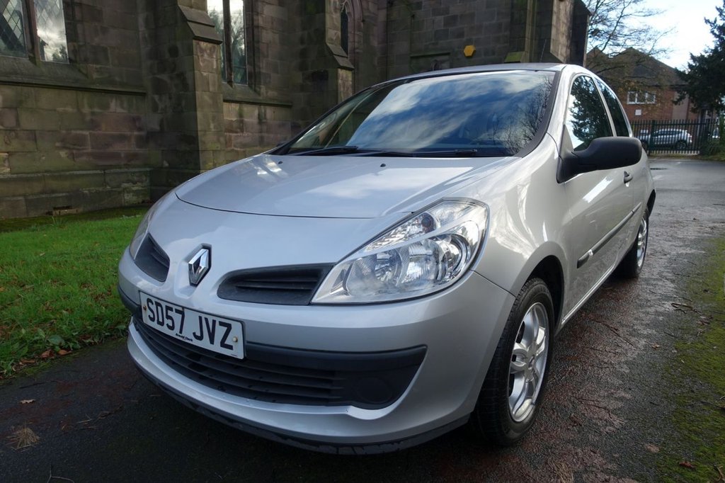 View our RENAULT CLIO