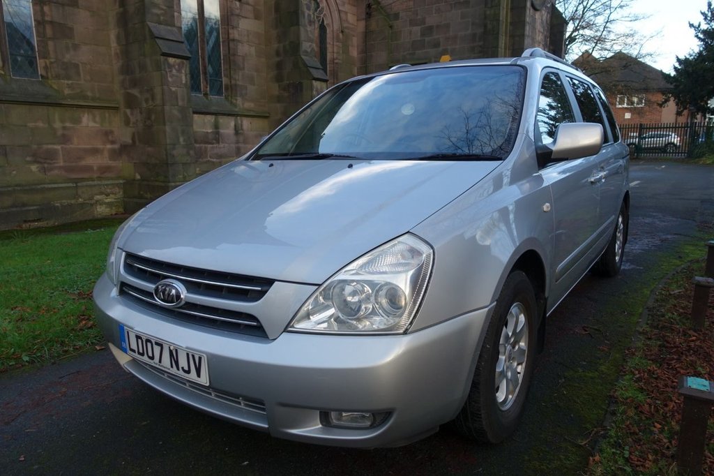 View our KIA SEDONA