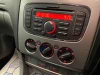 USED 2010 60 FORD FOCUS 1.6 ZETEC ESTATE AUTOMATIC......