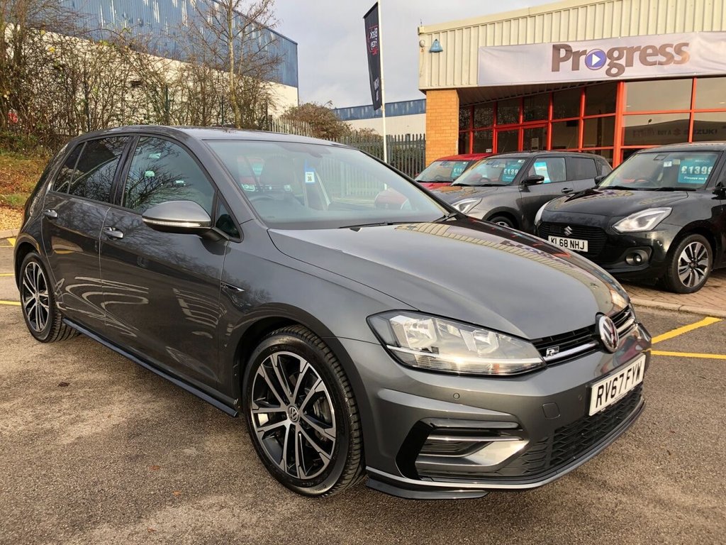 View our VOLKSWAGEN GOLF