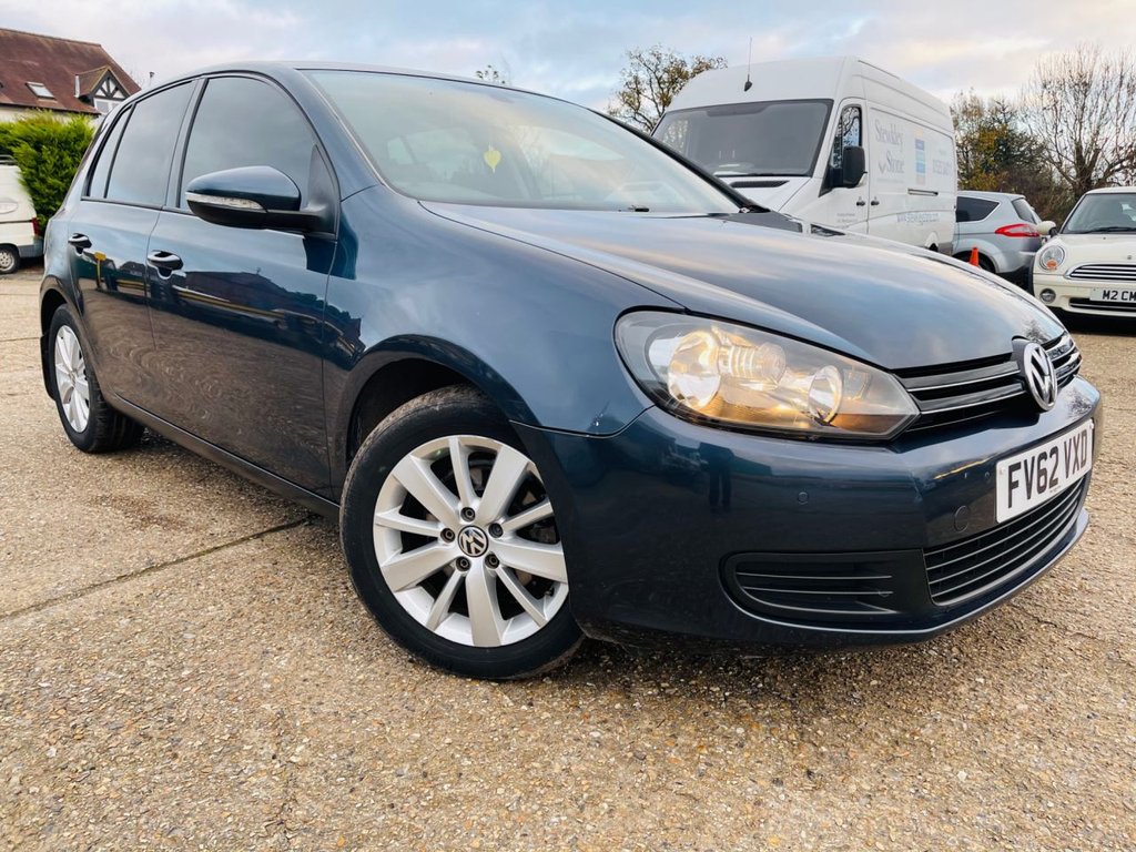 View our VOLKSWAGEN GOLF