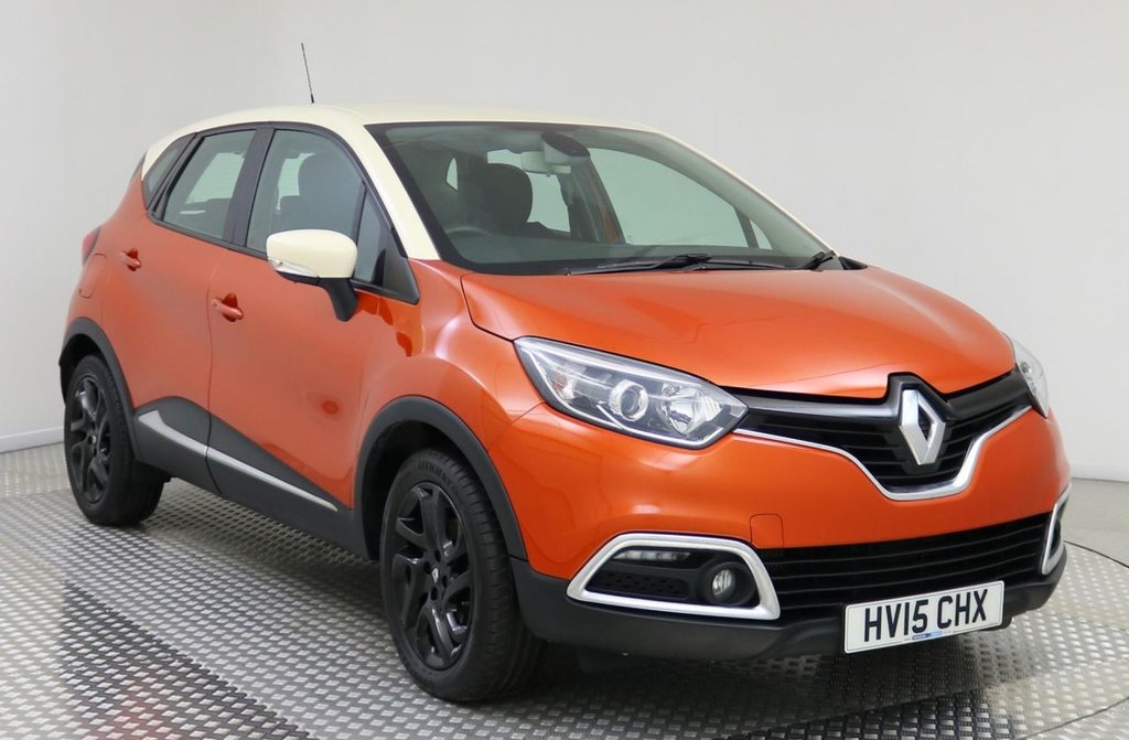 View our RENAULT CAPTUR
