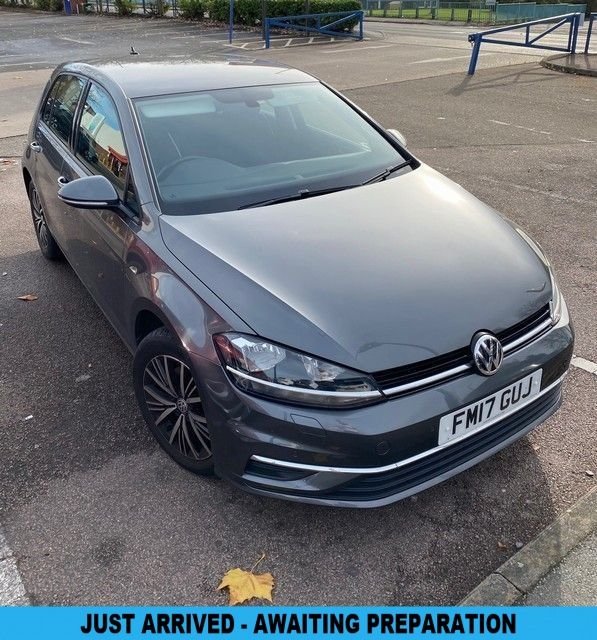 View our VOLKSWAGEN GOLF