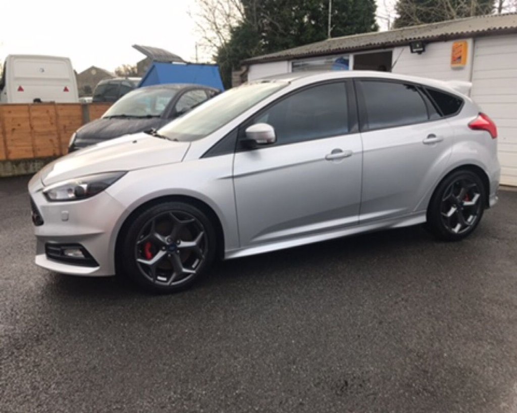 15 Ford Focus St 3 13 500