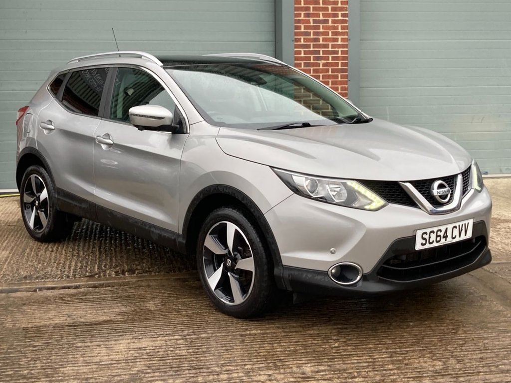 View our NISSAN QASHQAI