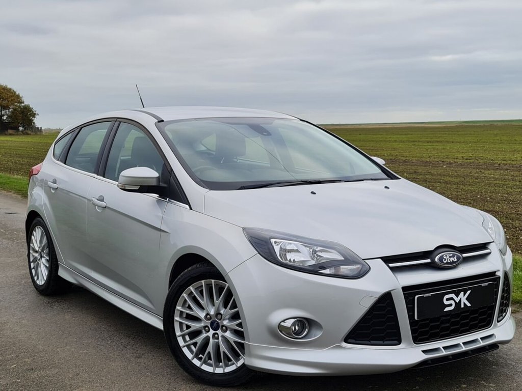 View our FORD FOCUS