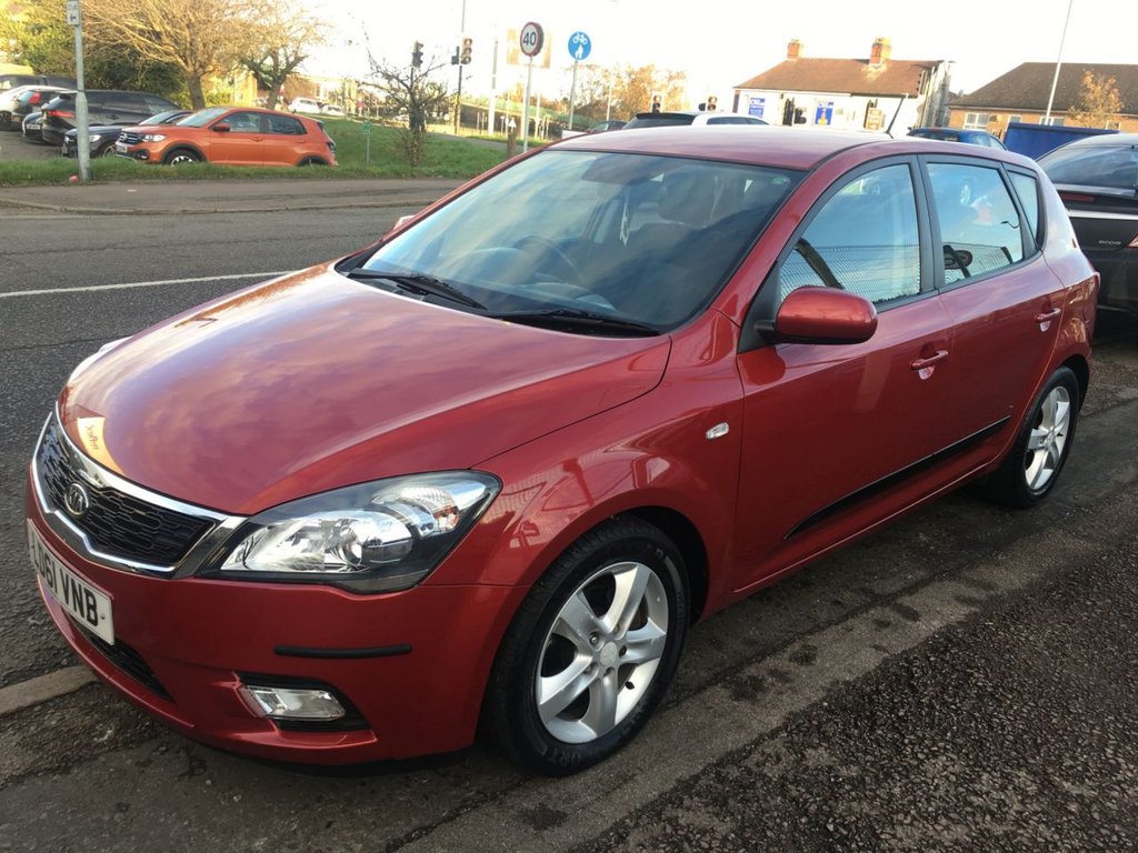 View our KIA CEED