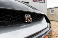 USED 2016 66 NISSAN GT-R 3.8 PRESTIGE 2d 562 BHP UNMOLESTED STOCK GTR+NO MODS