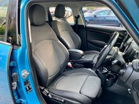 USED 2015 15 MINI HATCH COOPER 1.5 COOPER D 5d 114 BHP 
