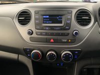USED 2019 19 HYUNDAI I10 1.0 SE 5d 65 BHP AIR-CON/BLUETOOTH/CRUISE-CONTROL *LOW RATE PCP FINANCE AVAILABLE ON THIS CAR*, BALANCE OF 5YR WARRANTY- 8,746 MILES ONLY- WHY BUY NEW- LOW INSURANCE GROUP- 60+MPG