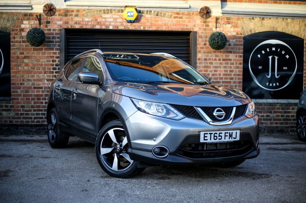 View our NISSAN QASHQAI
