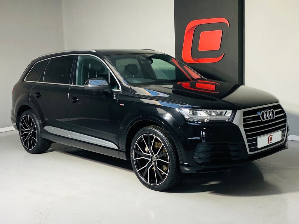 View our AUDI Q7